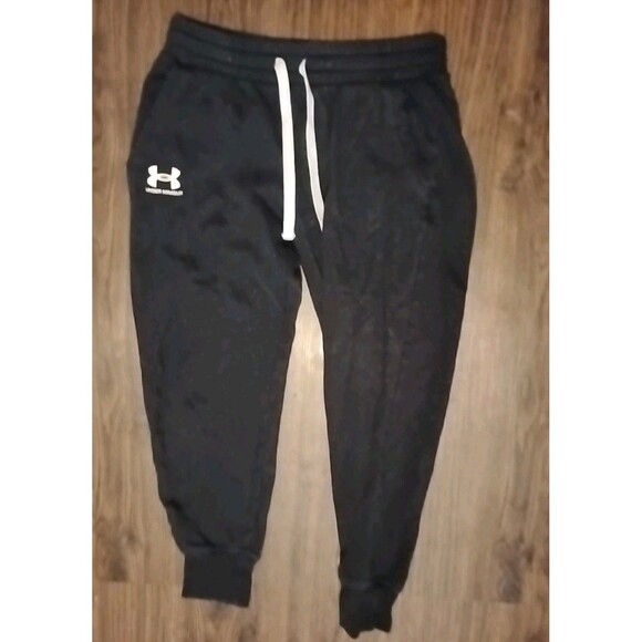 Under Armour womens Rival Fleece Joggers In Black Size Small Cuffed Loose Fit - Picture 1 of 7